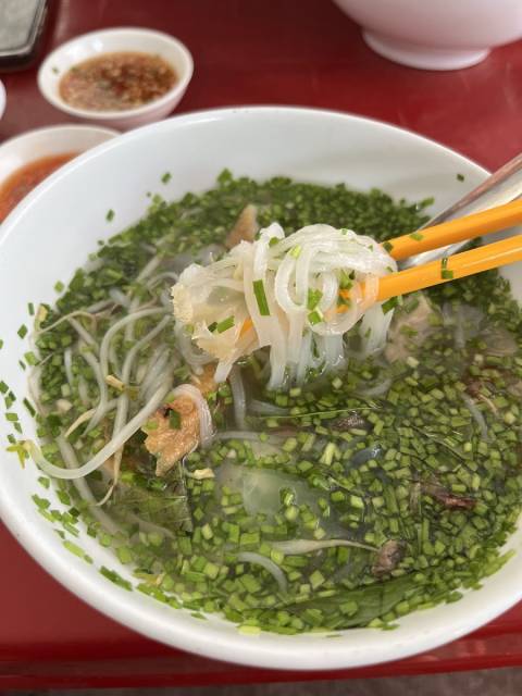 Bánh canh hẹ & Bún sứa Thiên Ân