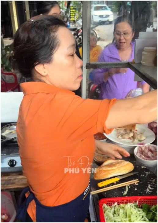 Bánh Mì Diễm