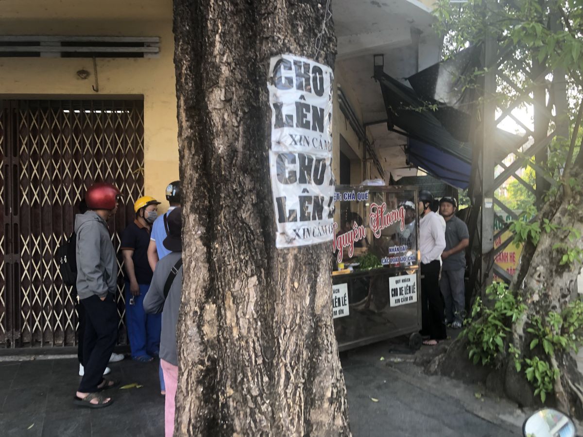 Bánh Mì Ngã 5