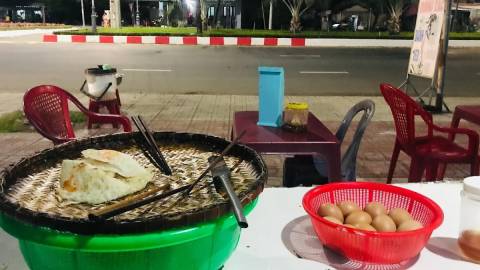 BÁNH XÈO CÔ BẾ