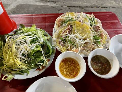 Bánh xèo mắm nêm
