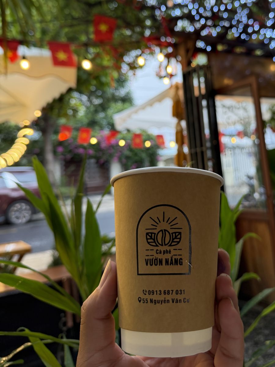 Cà Phê Vườn Nắng