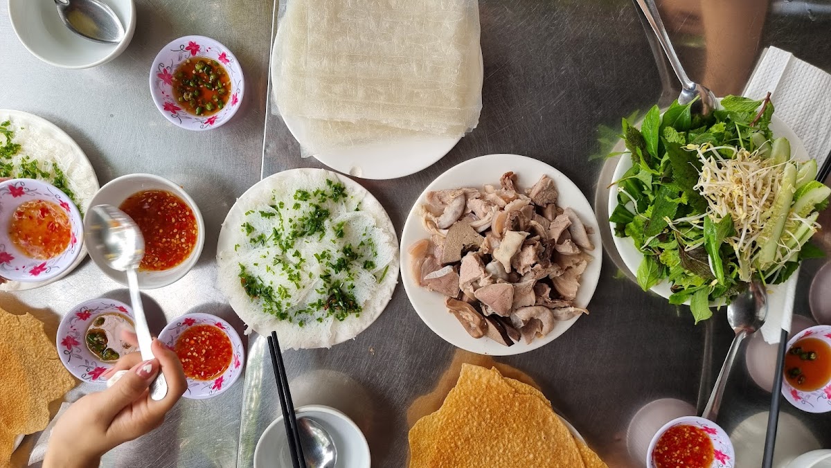 Cháo lòng bánh hỏi
