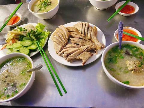 Cháo vịt Dì Sáu
