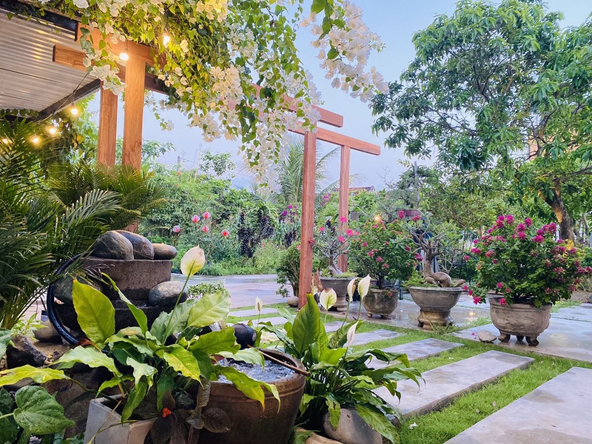 Dulam Garden