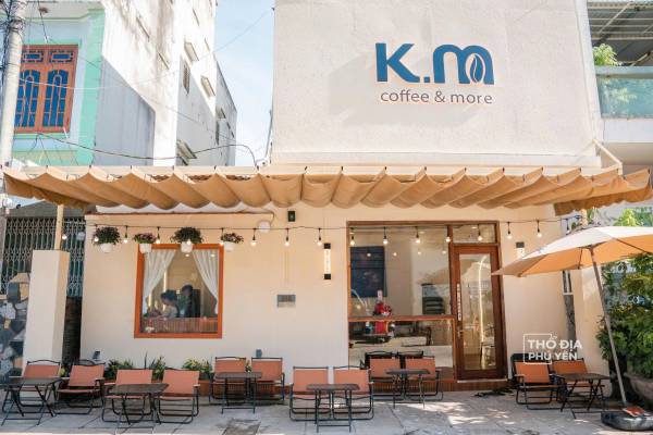 K.m Coffee & More