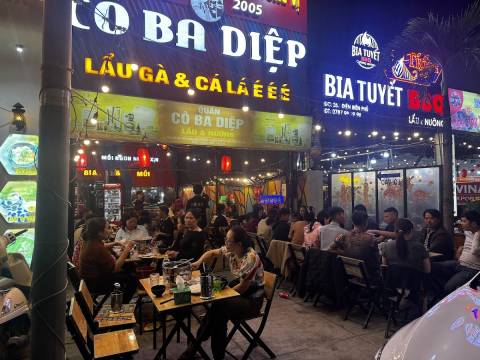 Lẩu Gà Lá É - Cô Ba Diệp - Mắt Cá Ngừ Đại Dương