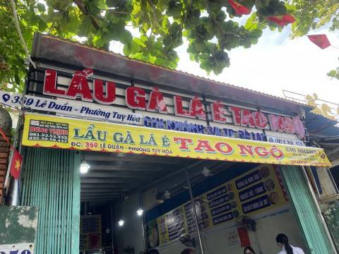 Lẩu gà lá é Tao Ngộ