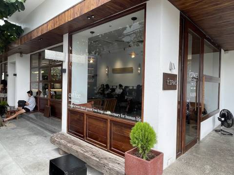 Ý Space Kafe & Studio