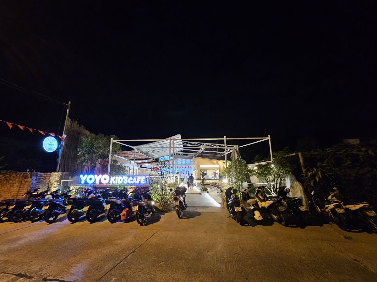 Yoyo Kids Cafe